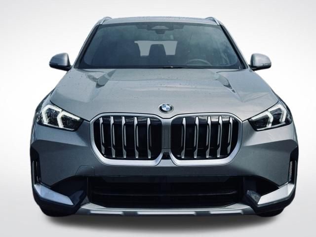 New 2026 BMW X1 xDrive28i w/ Technology Package AWD/4WD image 2
