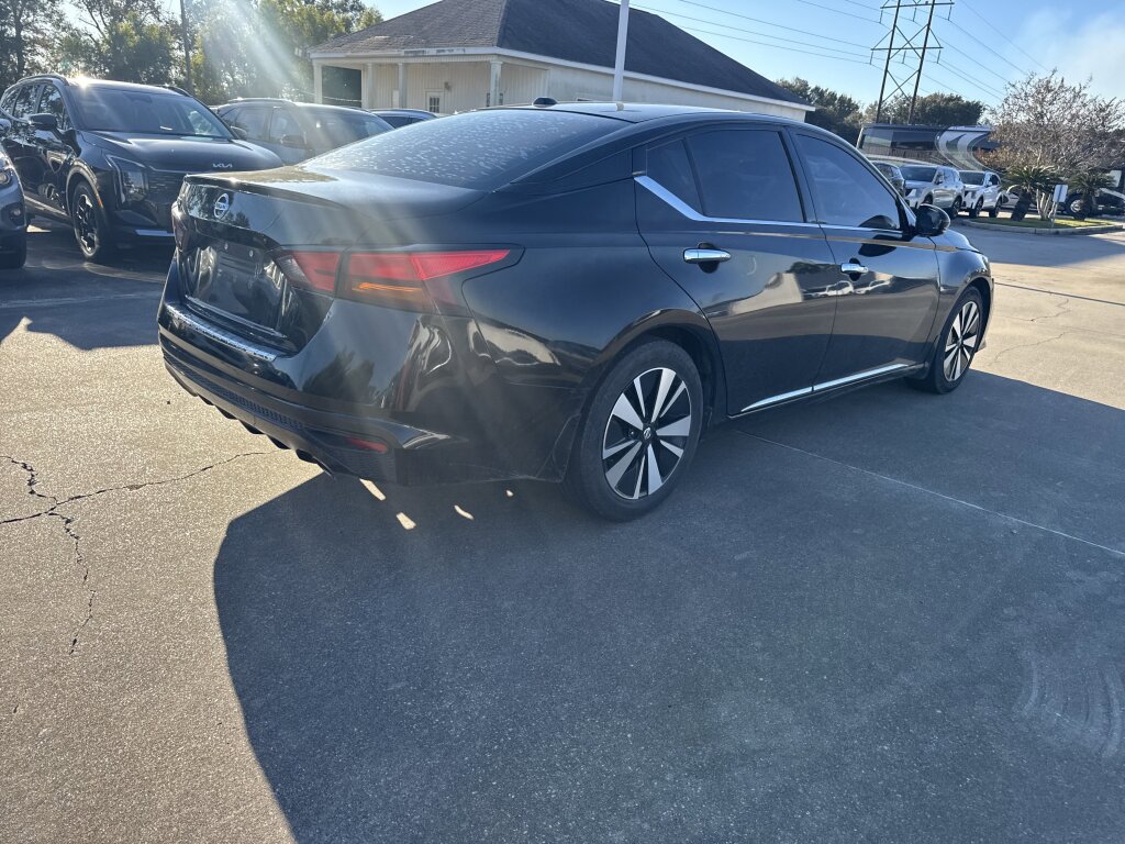 Used 2019 Nissan Altima 2.5 SV image 16