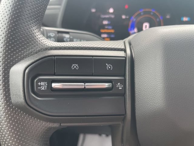 Used 2024 Chevrolet Colorado Trail Boss w/ Technology Package AWD/4WD image 20