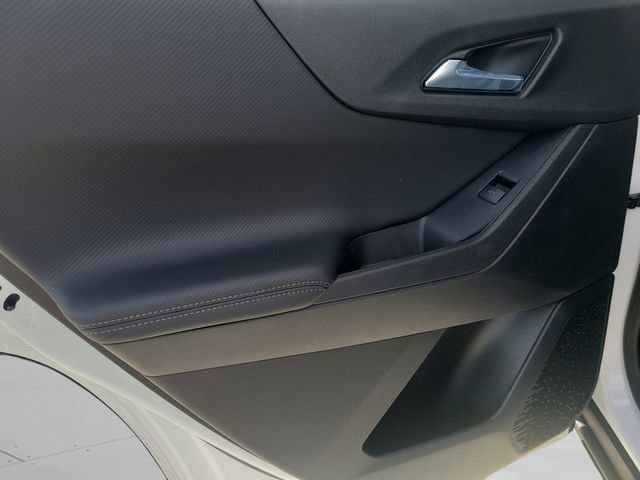 New 2026 Chevrolet Equinox LT image 17