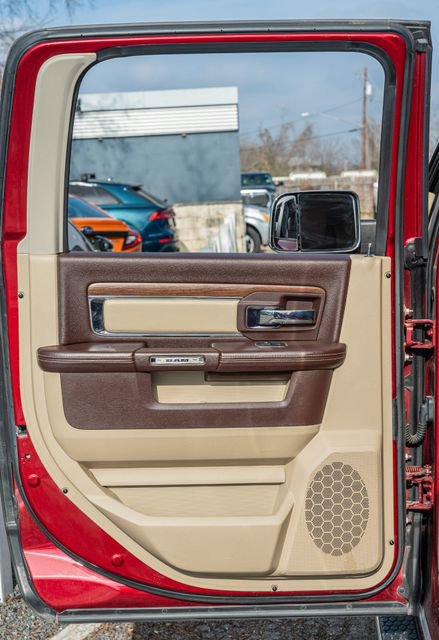 Used 2014 RAM 2500 Laramie image 35