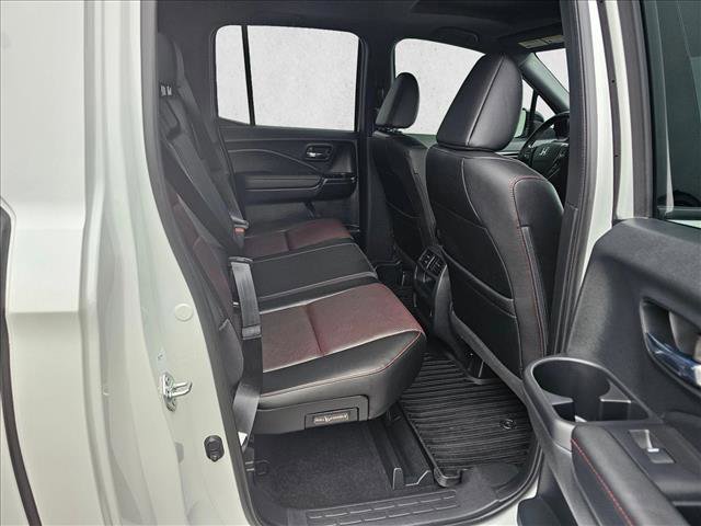 Used 2023 Honda Ridgeline Black Edition image 11