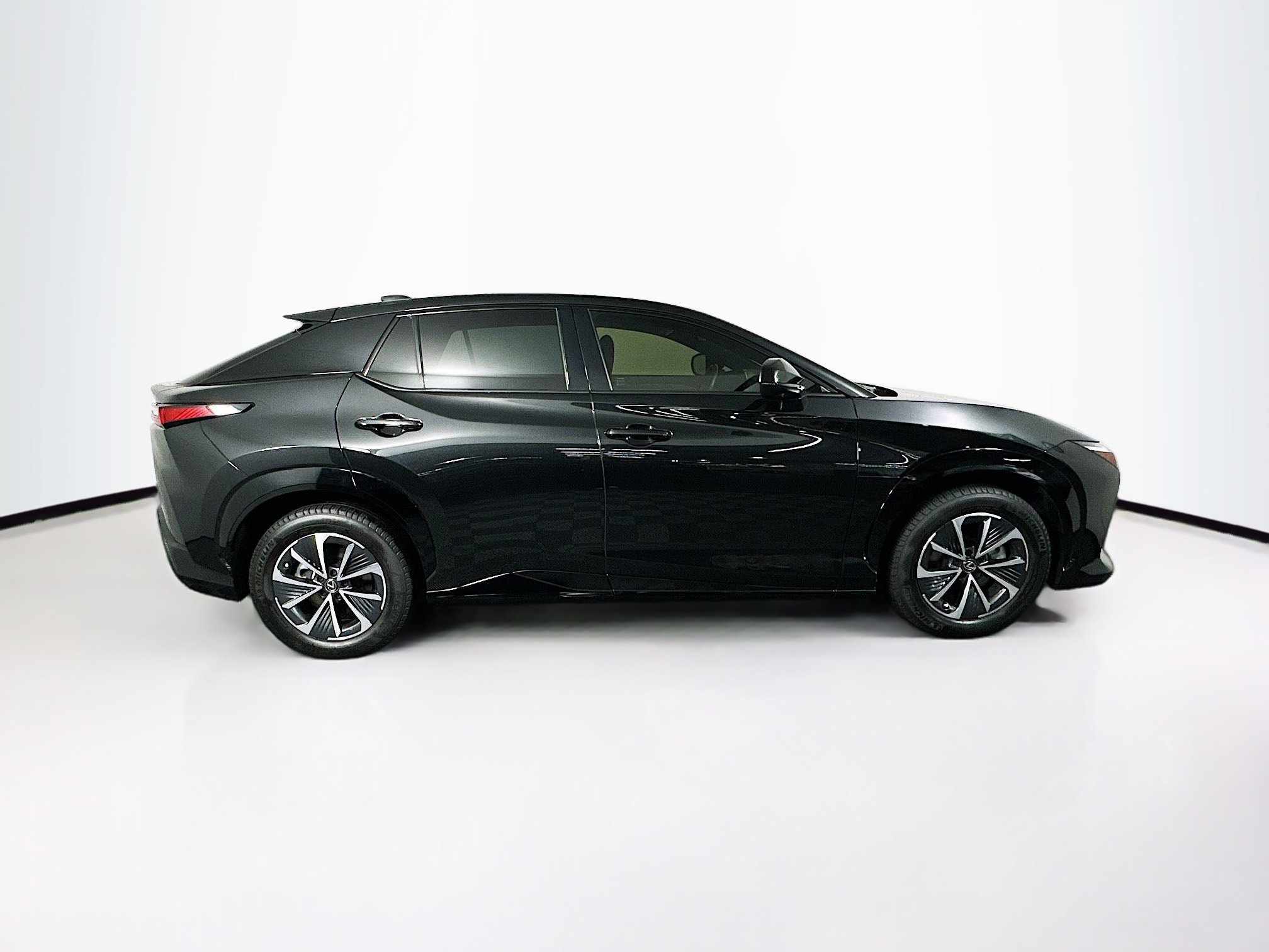 Used 2024 Lexus RZ 300e Premium w/ Accessory Package (Z1) FWD image 10