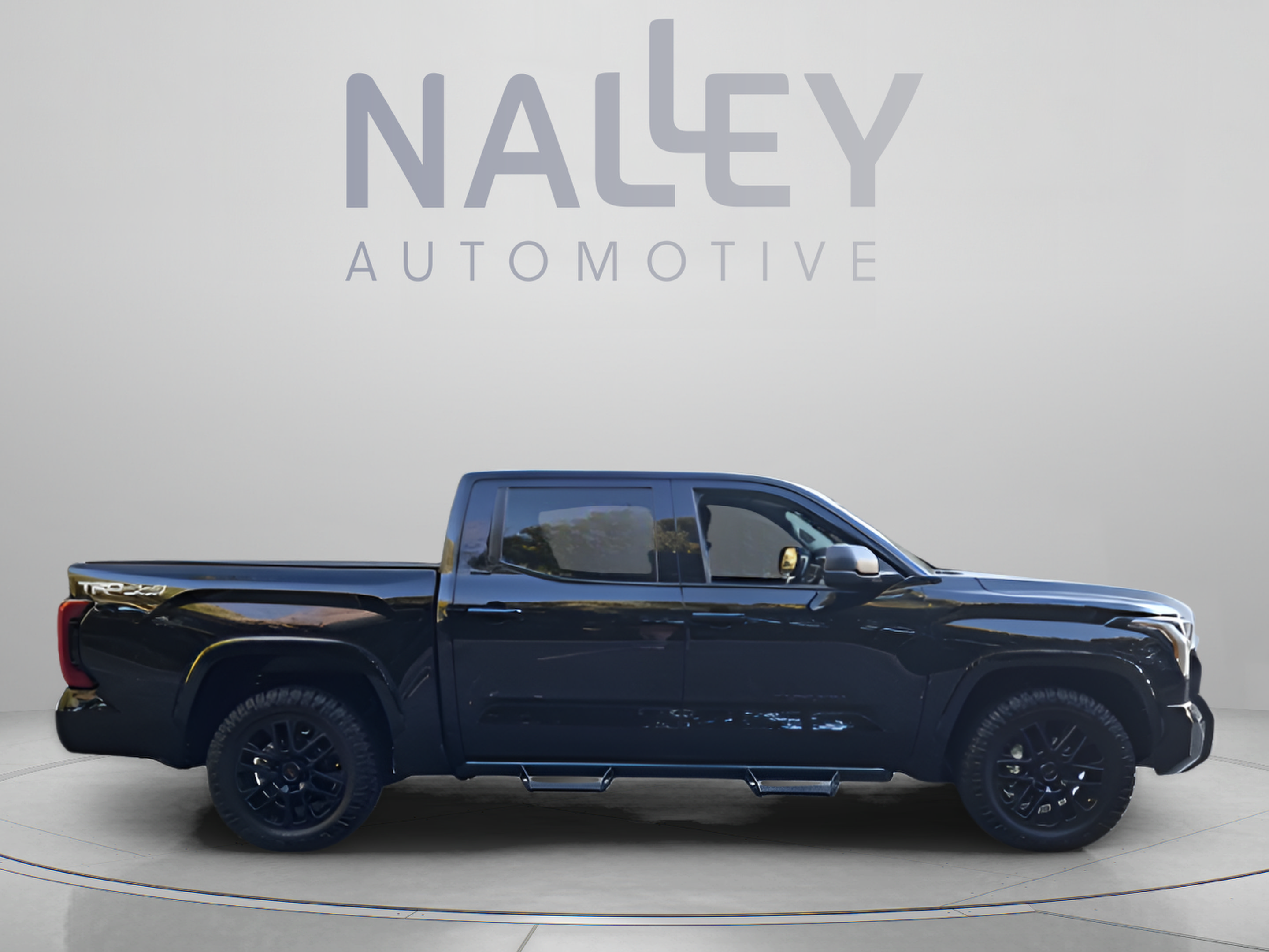 Used 2023 Toyota Tundra SR5 w/ TRD Sport Package AWD/4WD image 5