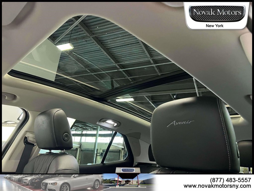 Used 2022 Buick Envision Avenir w/ Technology Package II image 20