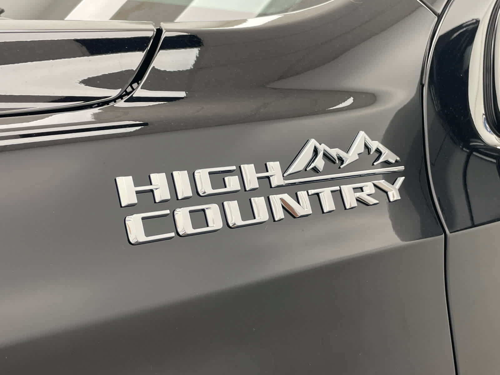 New 2026 Chevrolet Suburban High Country AWD/4WD image 20