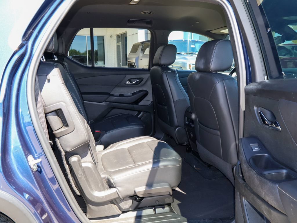Used 2022 Chevrolet Traverse LT AWD/4WD image 29