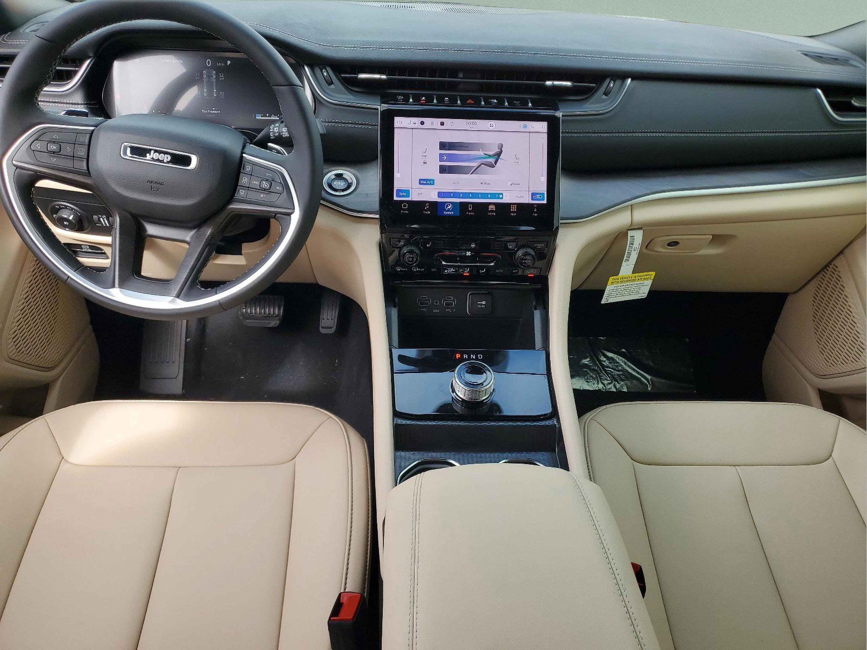 New 2025 Jeep Grand Cherokee Limited image 11