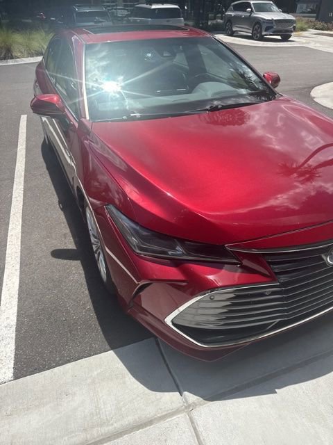 Used 2021 Toyota Avalon Limited w/ Advanced Safety Package FWD video 2