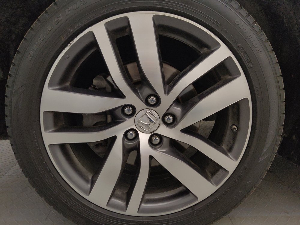 Used 2018 Honda Pilot Touring image 31