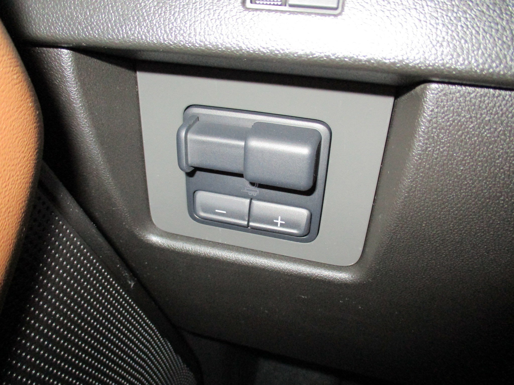 New 2025 GMC Canyon AT4 w/ AT4 Premium Package image 23