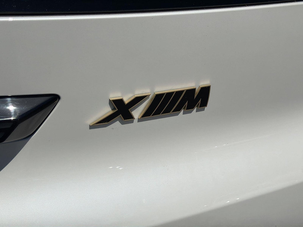 Used 2023 BMW XM AWD/4WD image 28