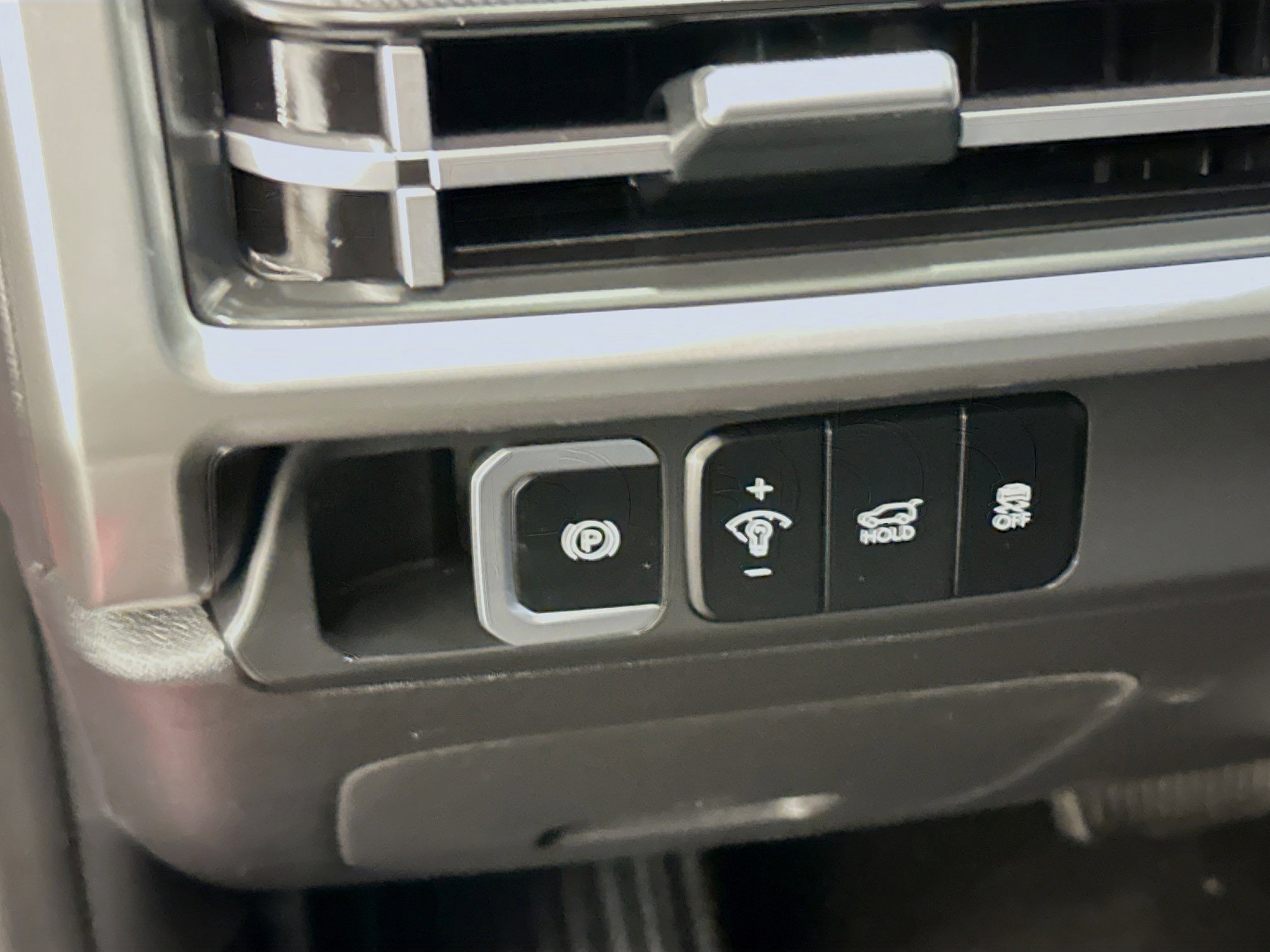 Used 2025 Hyundai Santa Fe SEL image 17