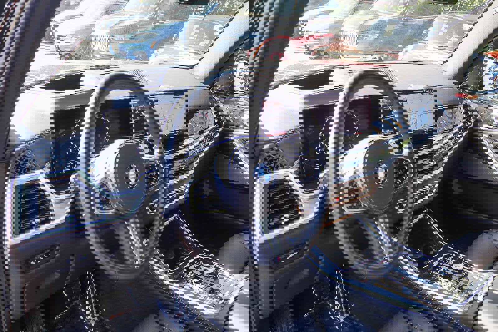 Used 2025 BMW X5 xDrive40i image 17