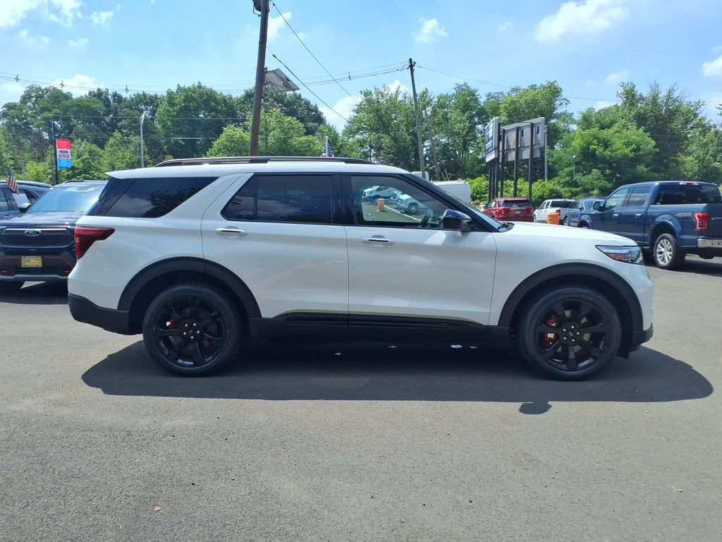 Certified 2022 Ford Explorer ST w/ ST Street Pack AWD/4WD image 22