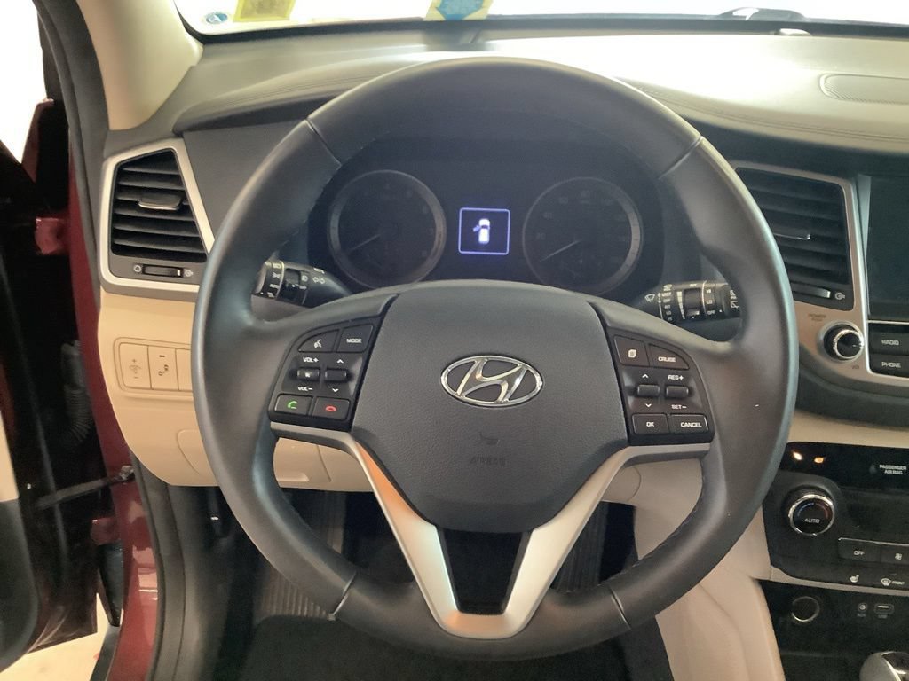 Used 2017 Hyundai Tucson Limited AWD/4WD image 8