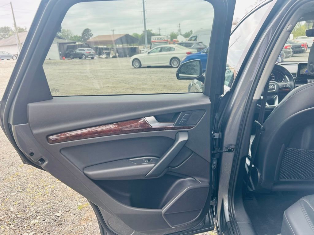 Used 2018 Audi Q5 2.0T Premium Plus image 27