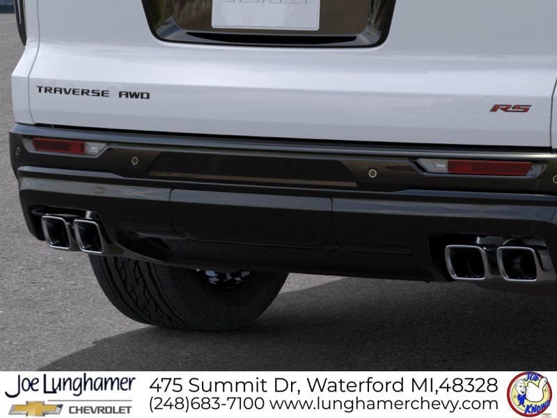 New 2026 Chevrolet Traverse RS w/ LPO, Floor Liner Package AWD/4WD image 16