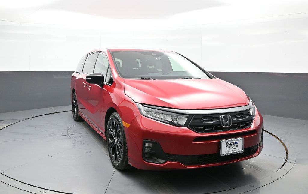 Certified 2025 Honda Odyssey Sport-L image 3