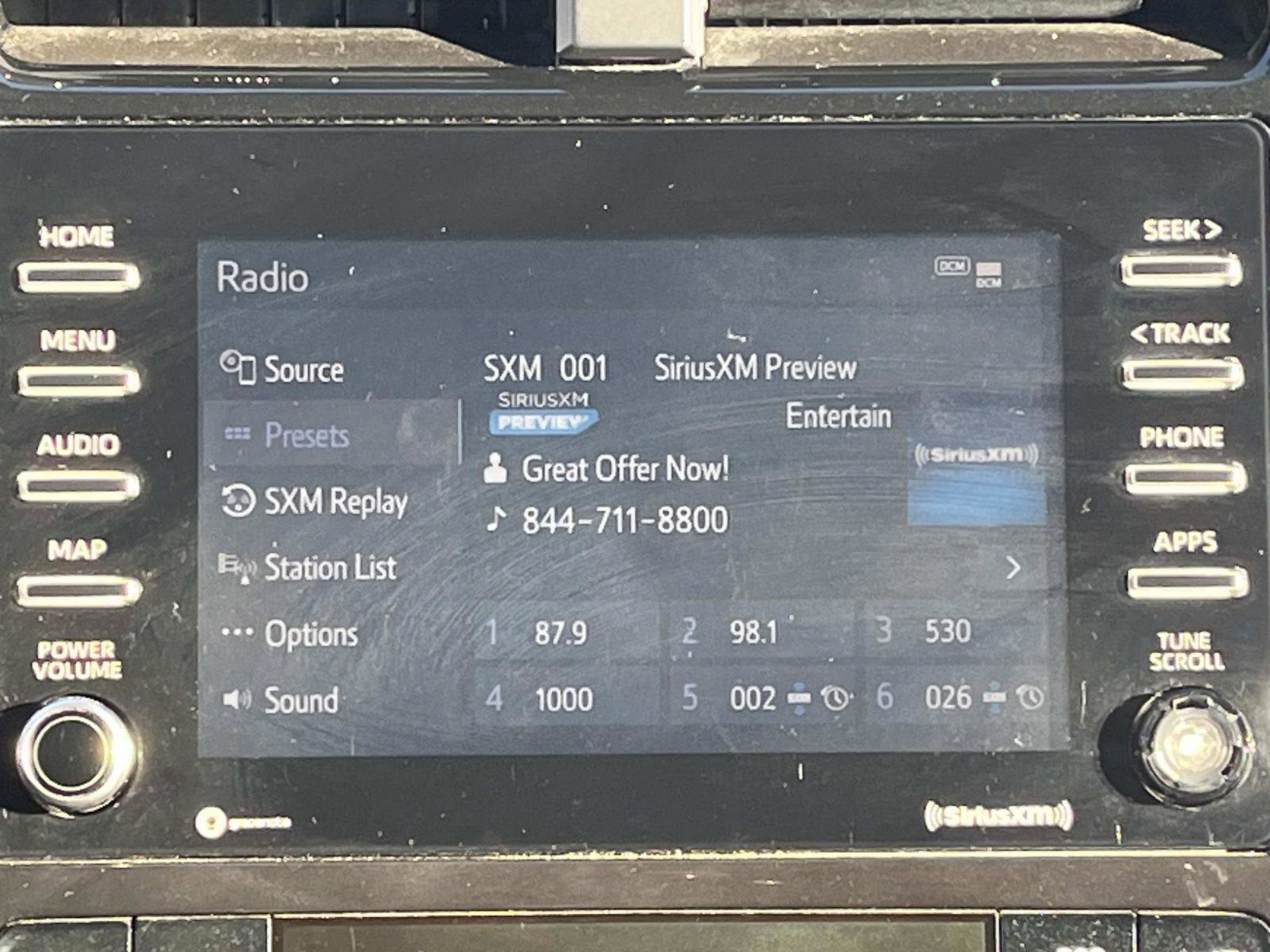 Used 2022 Toyota Prius L Eco image 14