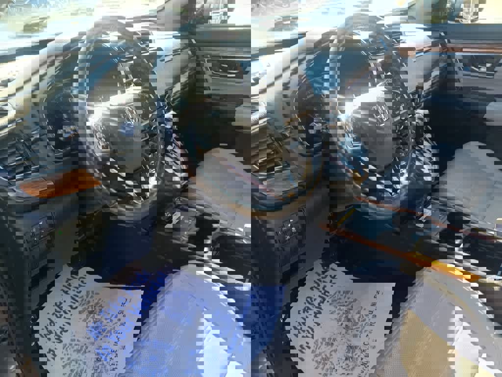 Used 2022 Honda CR-V Touring image 18