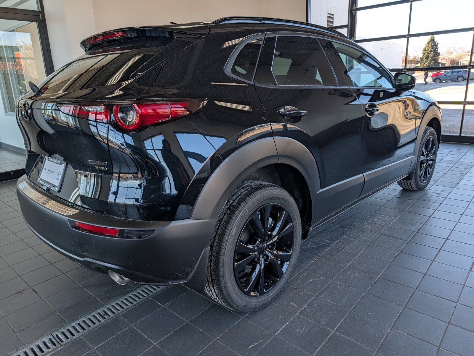 New 2026 MAZDA CX-30 2.5 Turbo w/ Premium Plus Pkg image 2