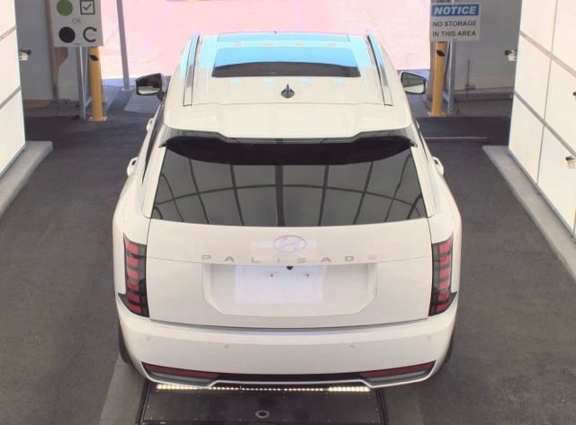 Used 2026 Hyundai Palisade Calligraphy FWD image 6