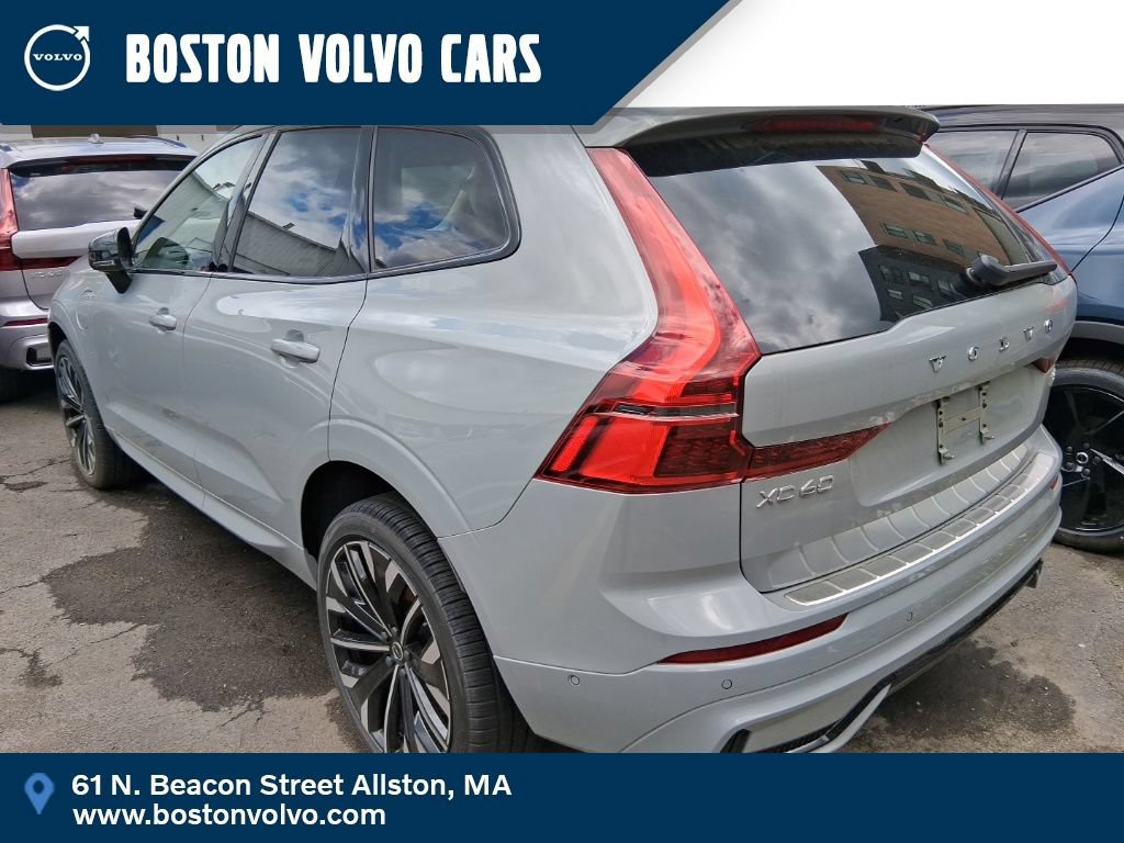 New 2026 Volvo XC60 T8 Ultra w/ Protection Package Premier AWD/4WD image 5