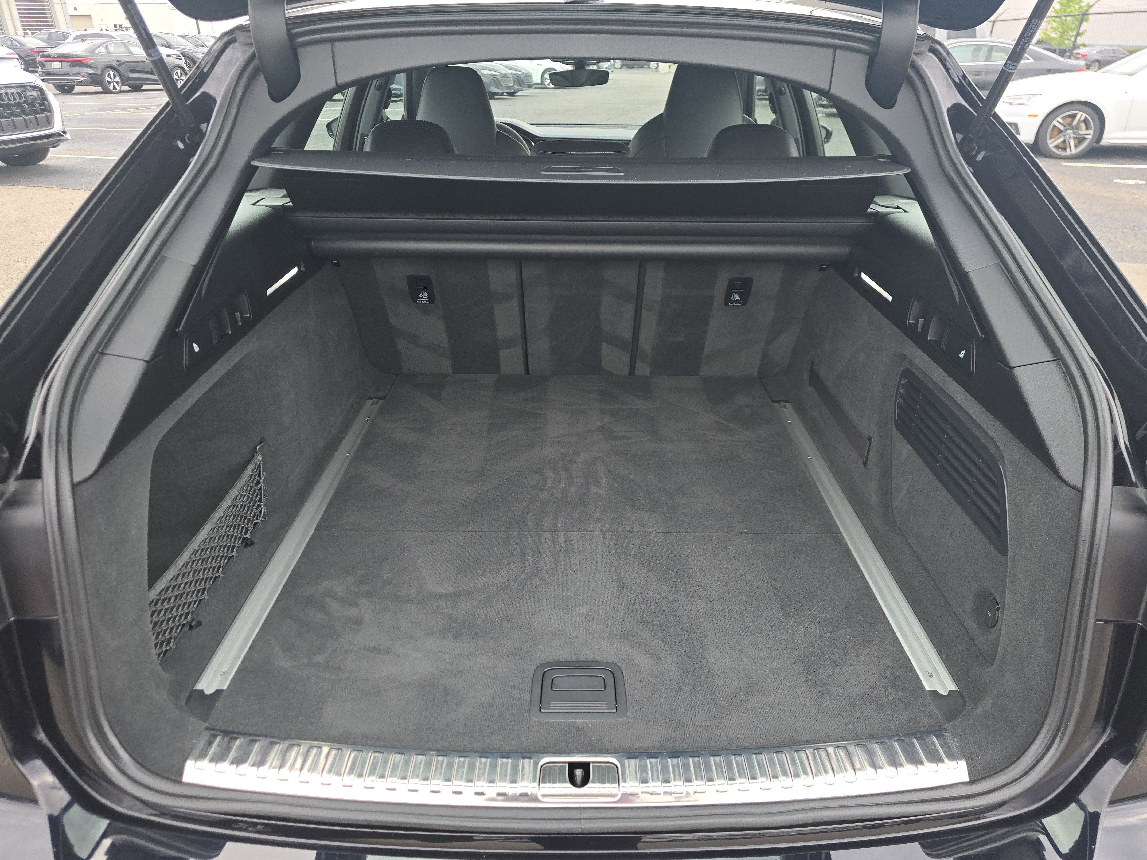 Used 2024 Audi RS 6 performance AWD/4WD image 17