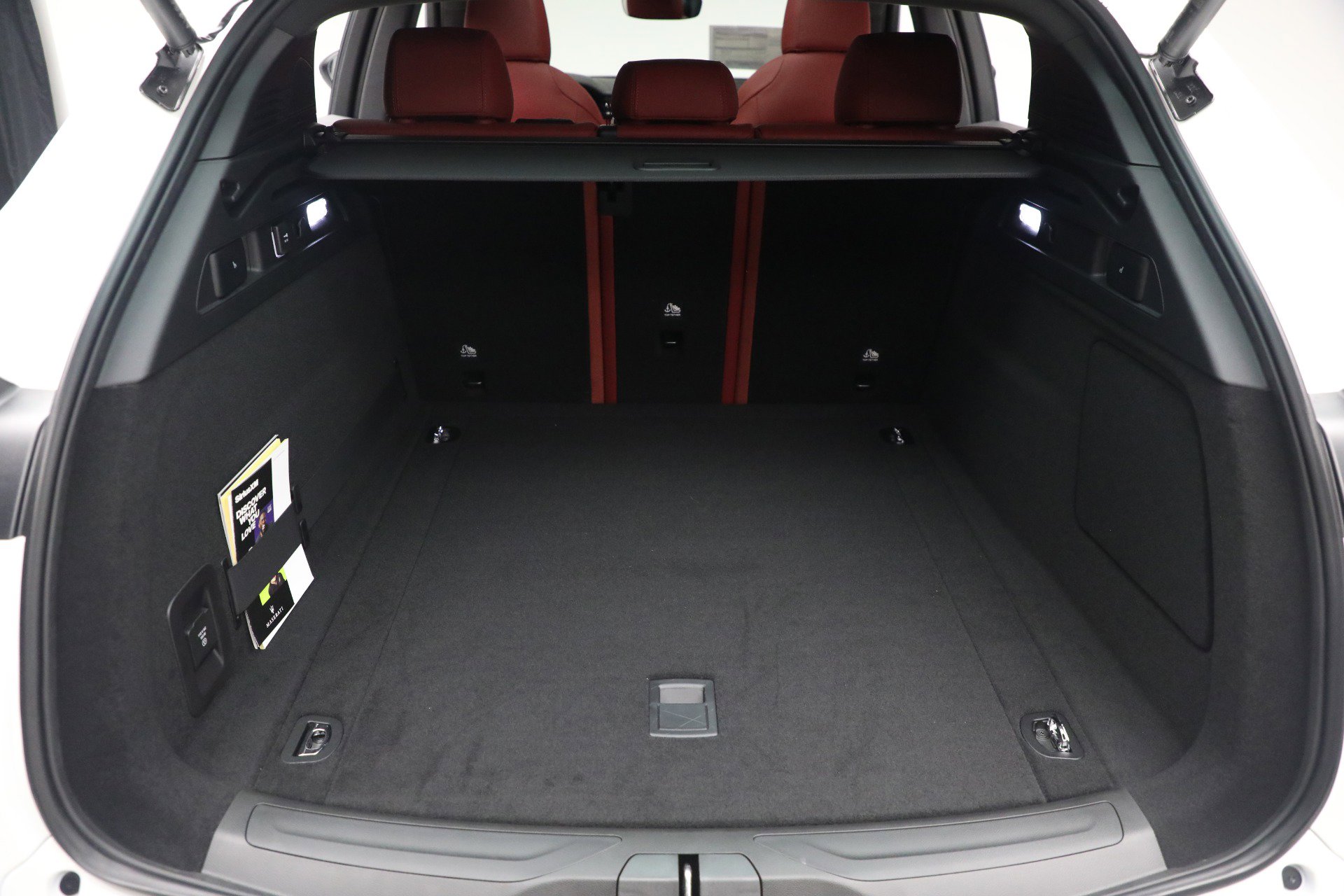 New 2025 Maserati Grecale GT image 23