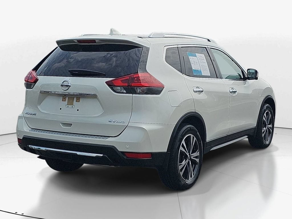 Used 2020 Nissan Rogue SV w/ Premium Package AWD/4WD image 6