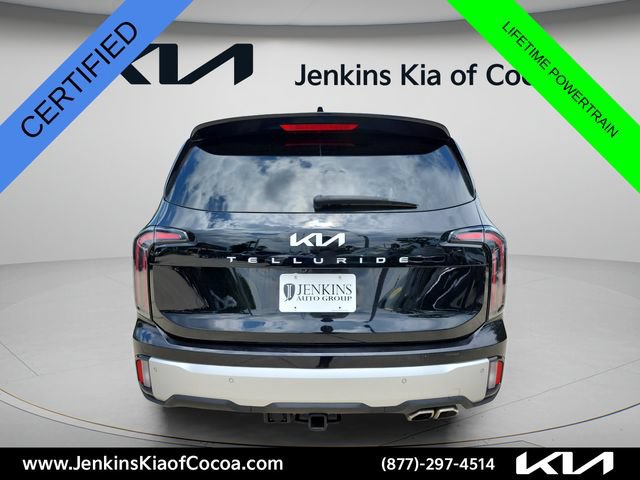 Certified 2024 Kia Telluride SX w/ Towing Package FWD image 6