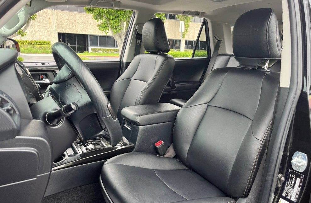 Used 2023 Toyota 4Runner 40th Anniversary SE AWD/4WD image 5