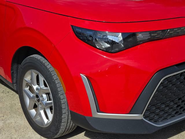 Certified 2023 Kia Soul LX w/ LX Technology Package image 4