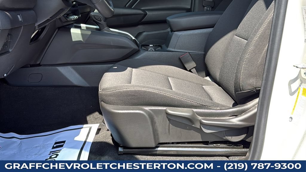 Used 2026 Chevrolet Colorado Trail Boss AWD/4WD image 25