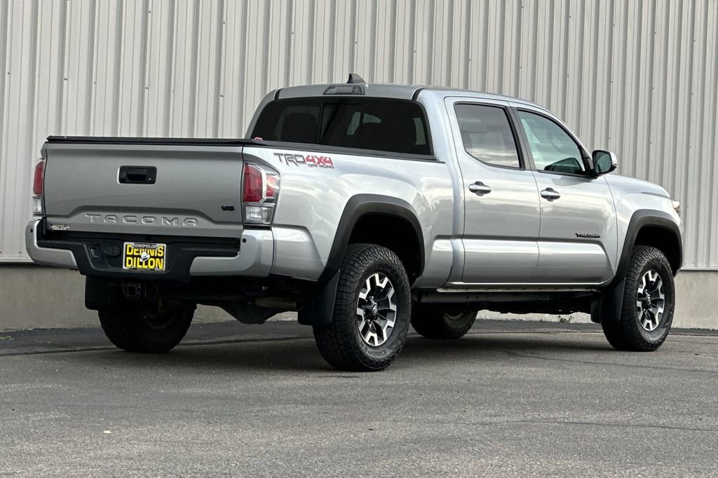 Used 2023 Toyota Tacoma TRD Off-Road w/ Technology Package image 4