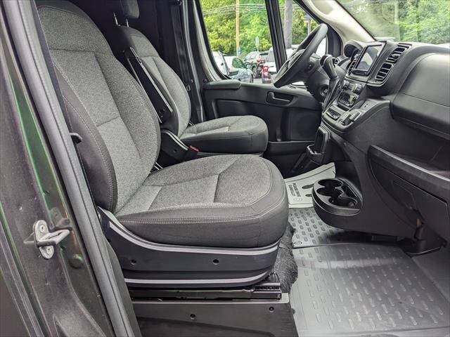 Used 2024 RAM ProMaster 3500 w/ Convenience Group FWD image 12