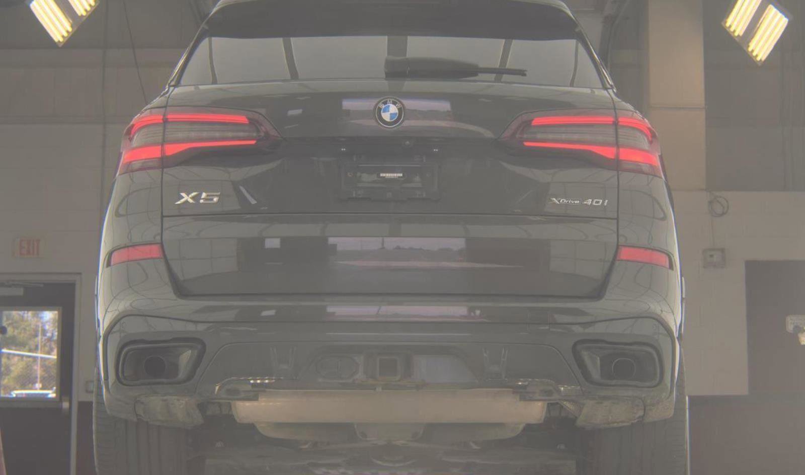 Used 2022 BMW X5 xDrive40i w/ Premium Essential Package AWD/4WD image 21