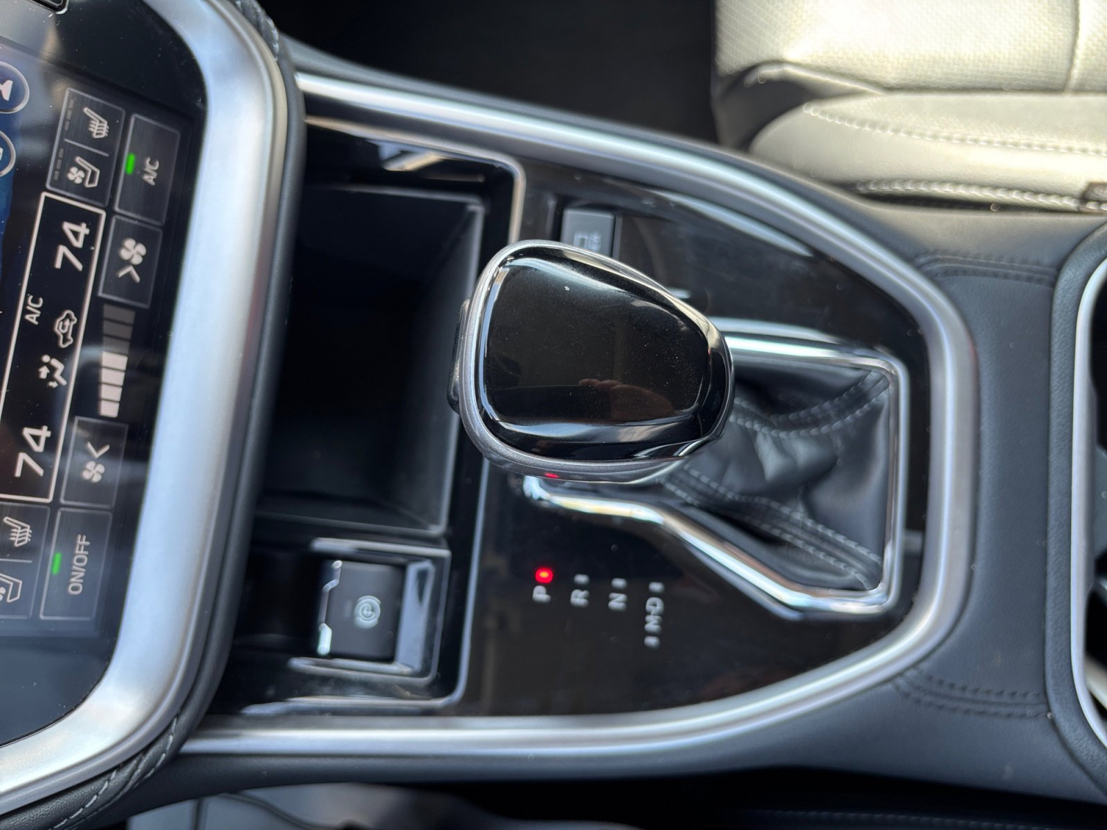 Used 2024 Subaru Outback Touring XT image 15