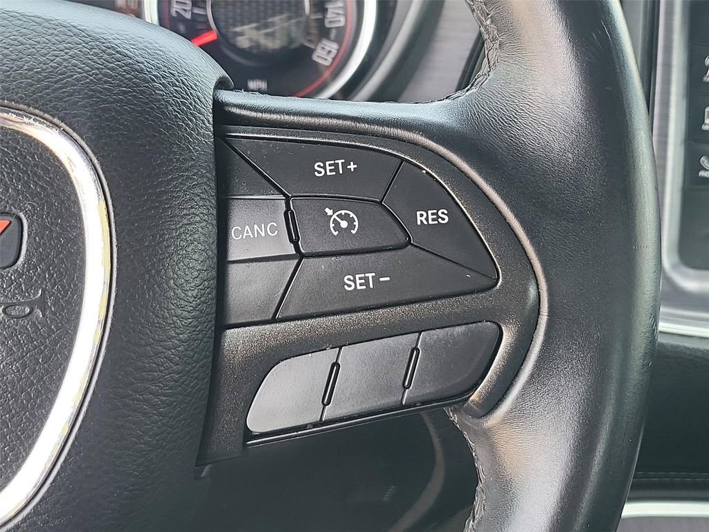 Used 2016 Dodge Challenger R/T RWD image 35