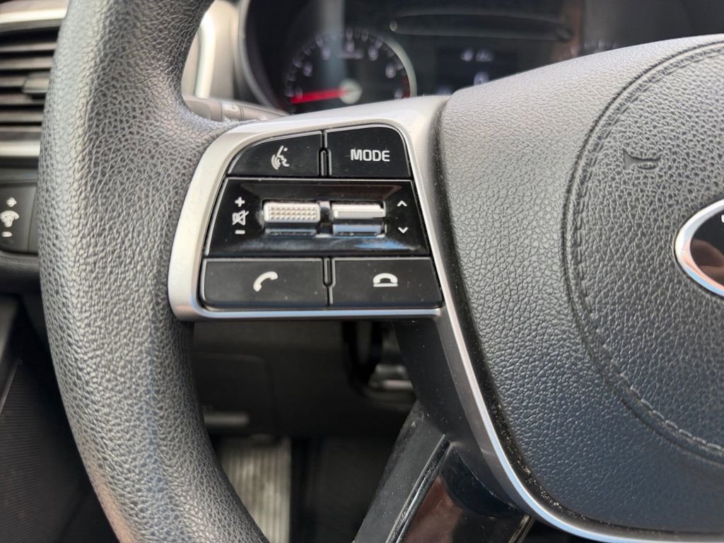Used 2019 Kia Sorento L FWD image 21