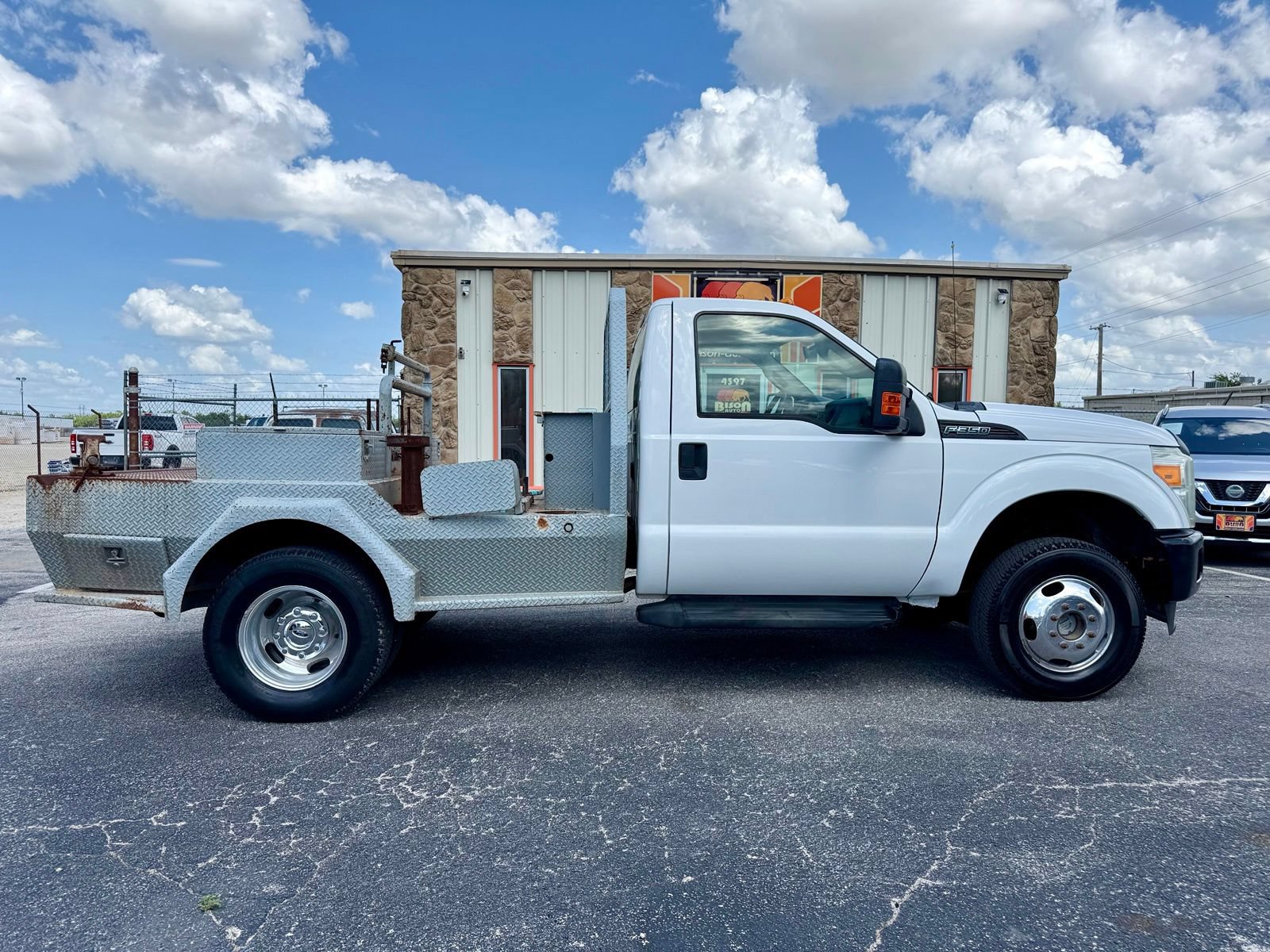 Used 2016 Ford F350 XL w/ Power Equipment Group AWD/4WD image 2