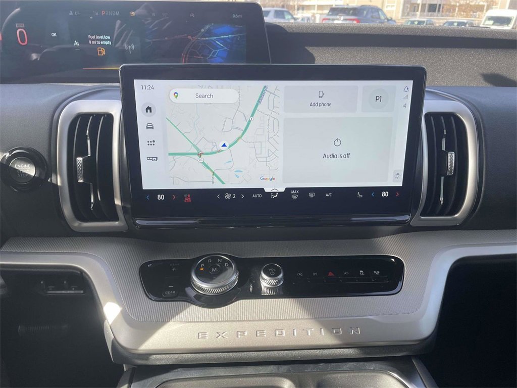 New 2025 Ford Expedition Active image 20