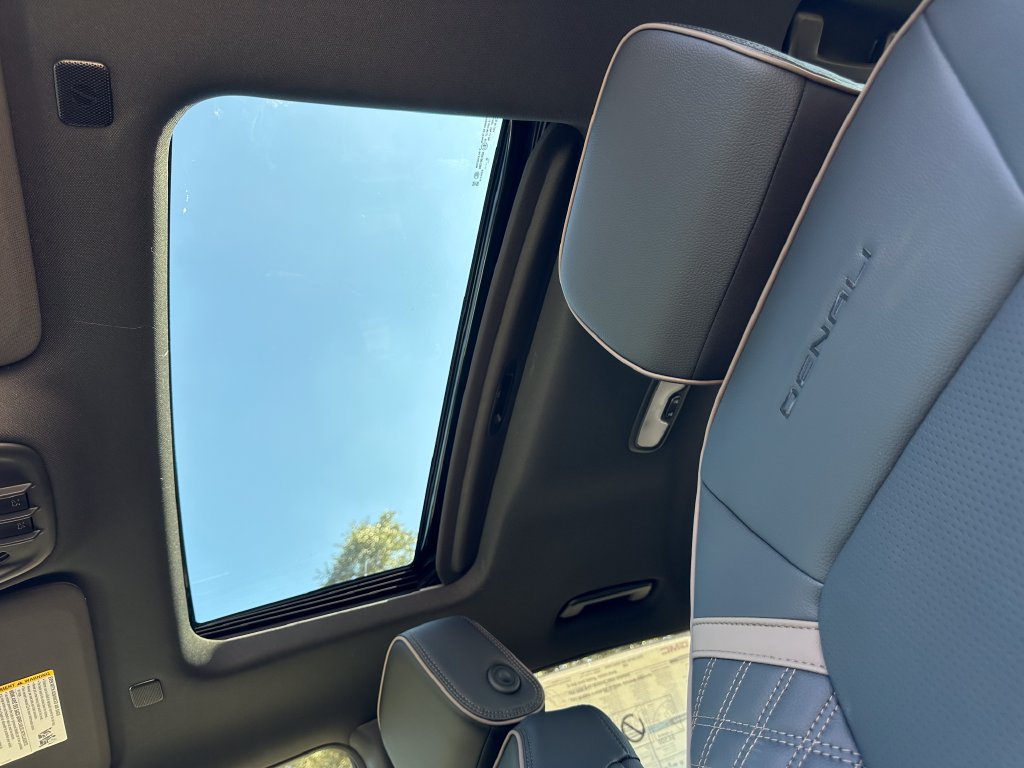 New 2026 GMC Canyon Denali AWD/4WD image 25