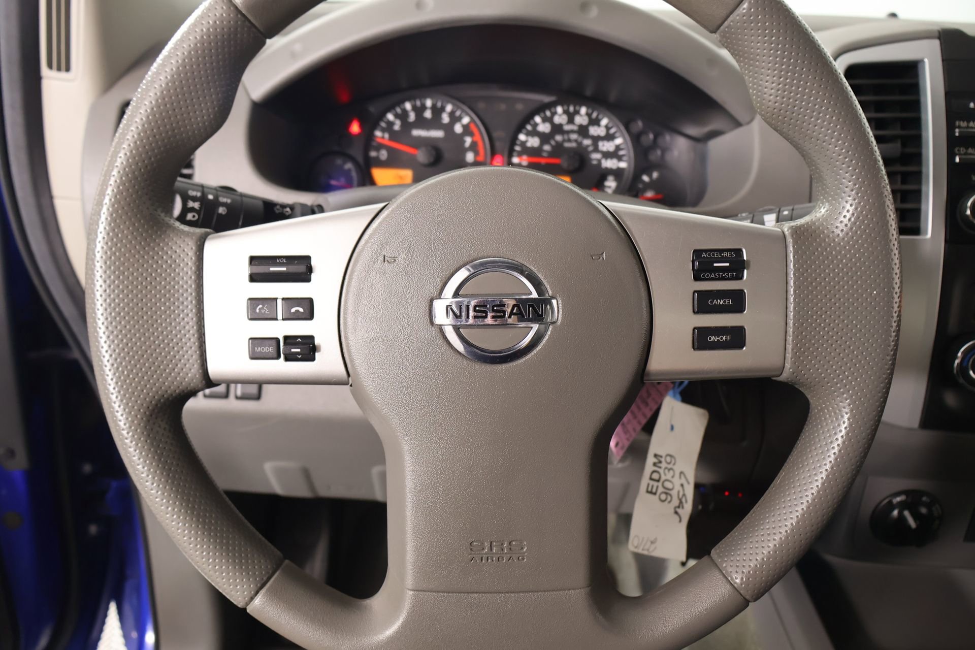 Used 2013 Nissan Frontier SV w/ SV Value Truck Pkg AWD/4WD image 3