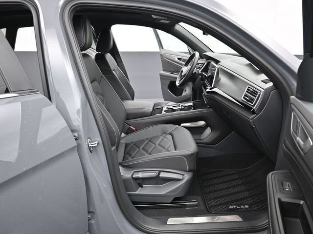 New 2026 Volkswagen Atlas Cross Sport SE AWD/4WD image 14