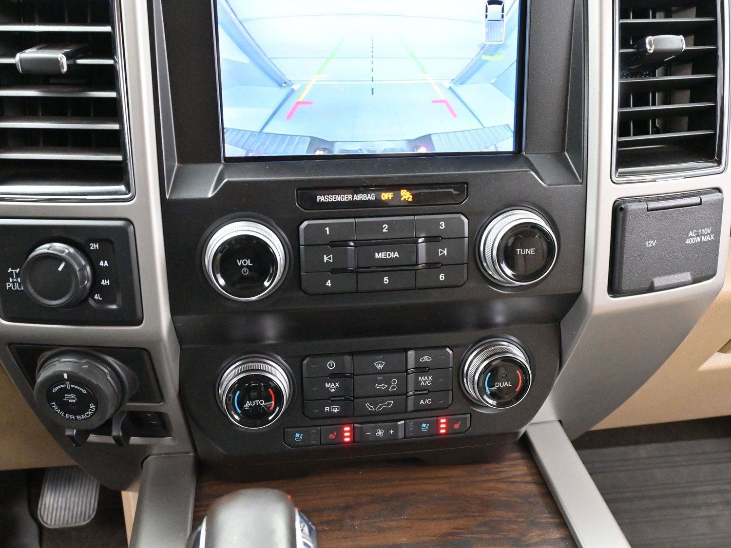 Used 2019 Ford F150 Lariat w/ Equipment Group 502A Luxury image 24