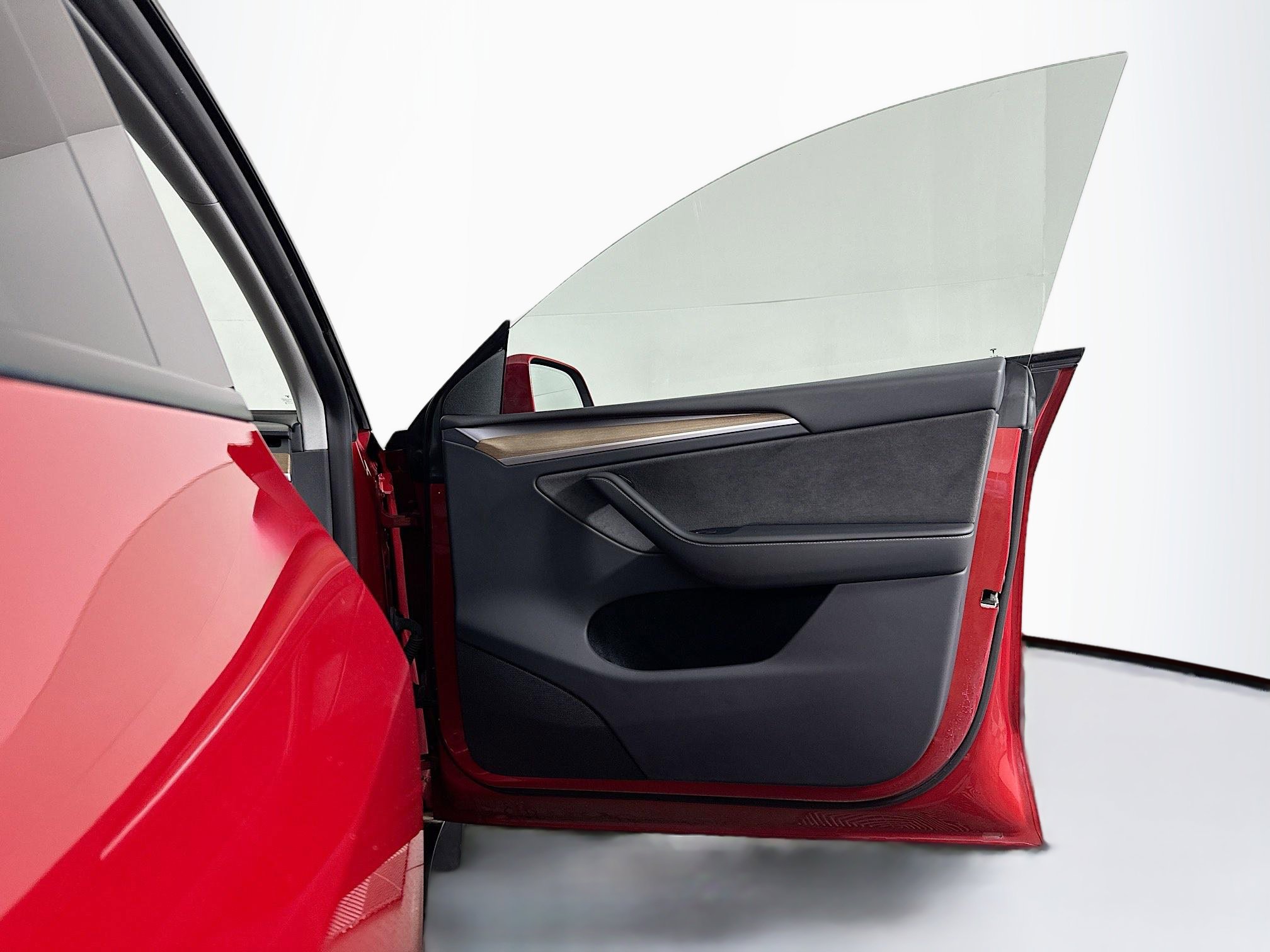 Used 2023 Tesla Model Y Long Range image 33