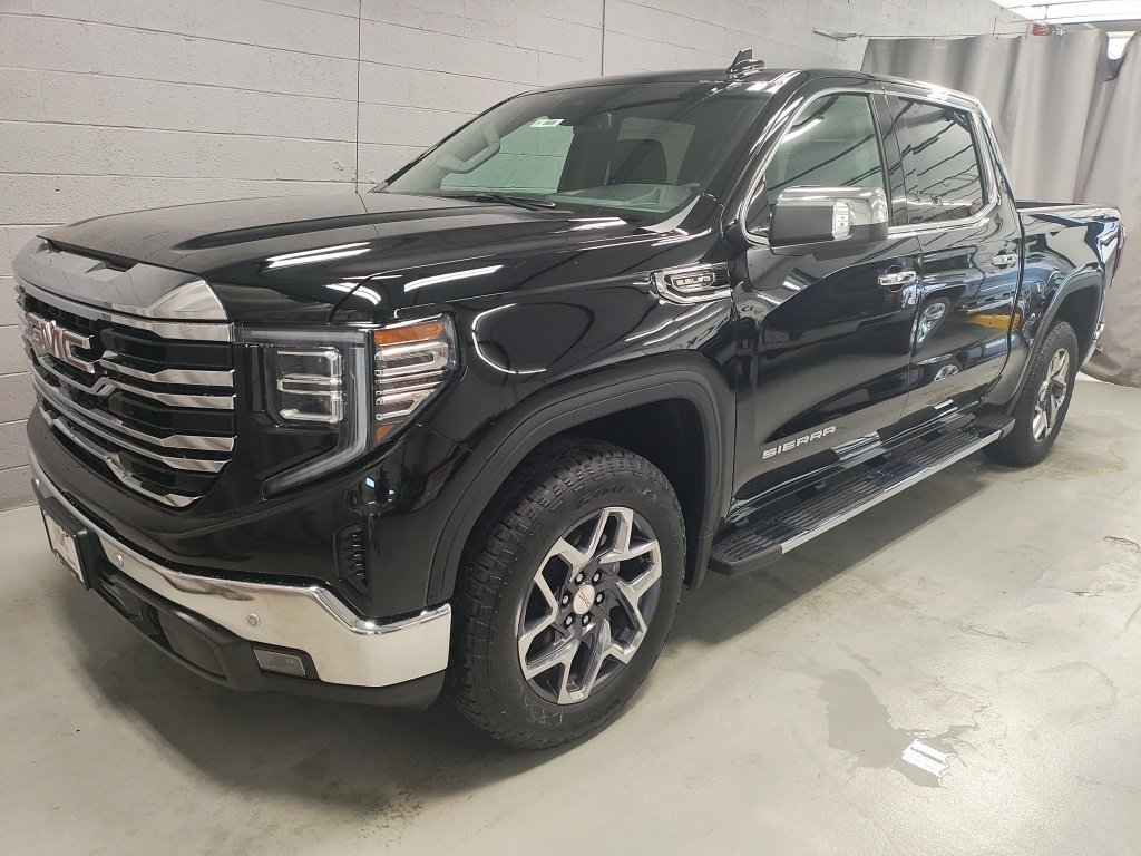 New 2026 GMC Sierra 1500 SLT w/ SLT Premium Plus Package image 16