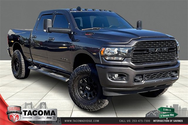 Used 2022 RAM 2500 Big Horn w/ Night Edition